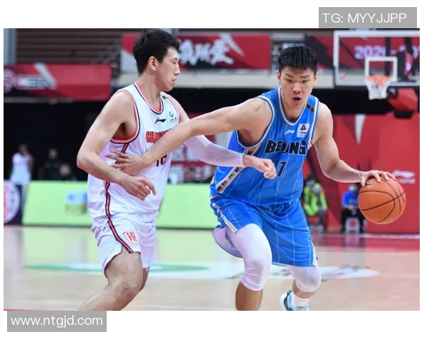 巴拉纳竞技与佩纳罗尔精彩对决直播全程回顾与分析